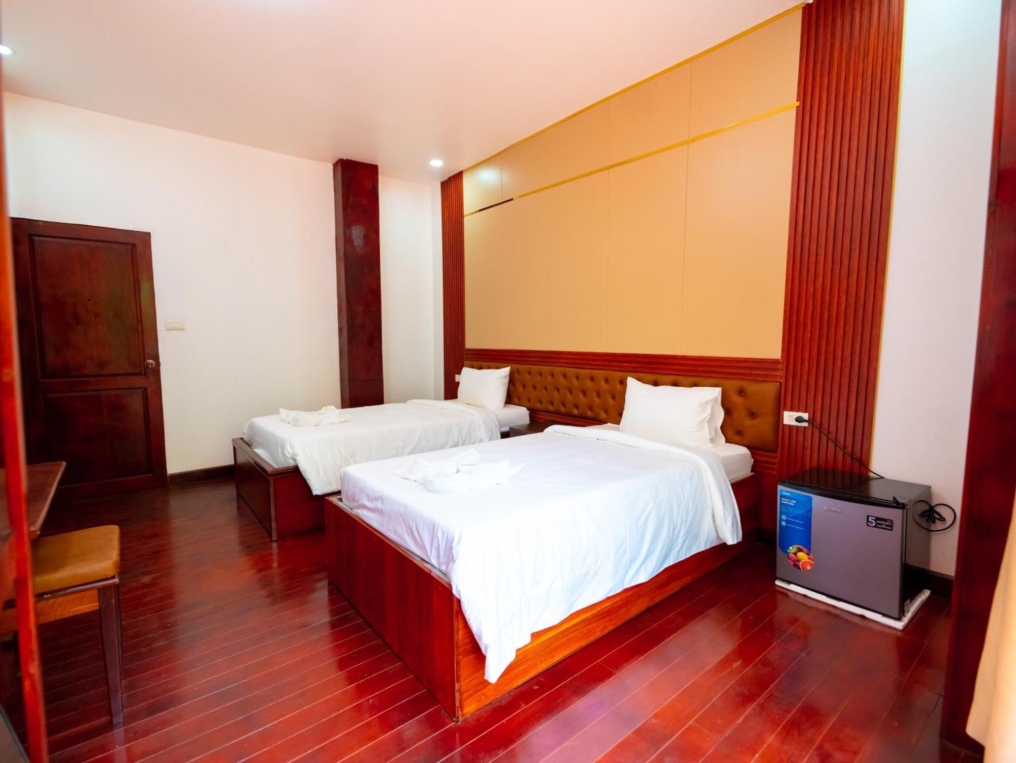 Vientiane Ruby Villa Hotel Exterior photo